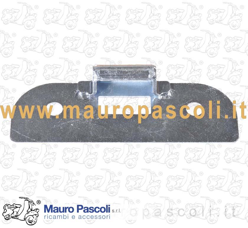 Staffa posteriore ritegno serbatoio e aggancio sella,vespa gs 150.