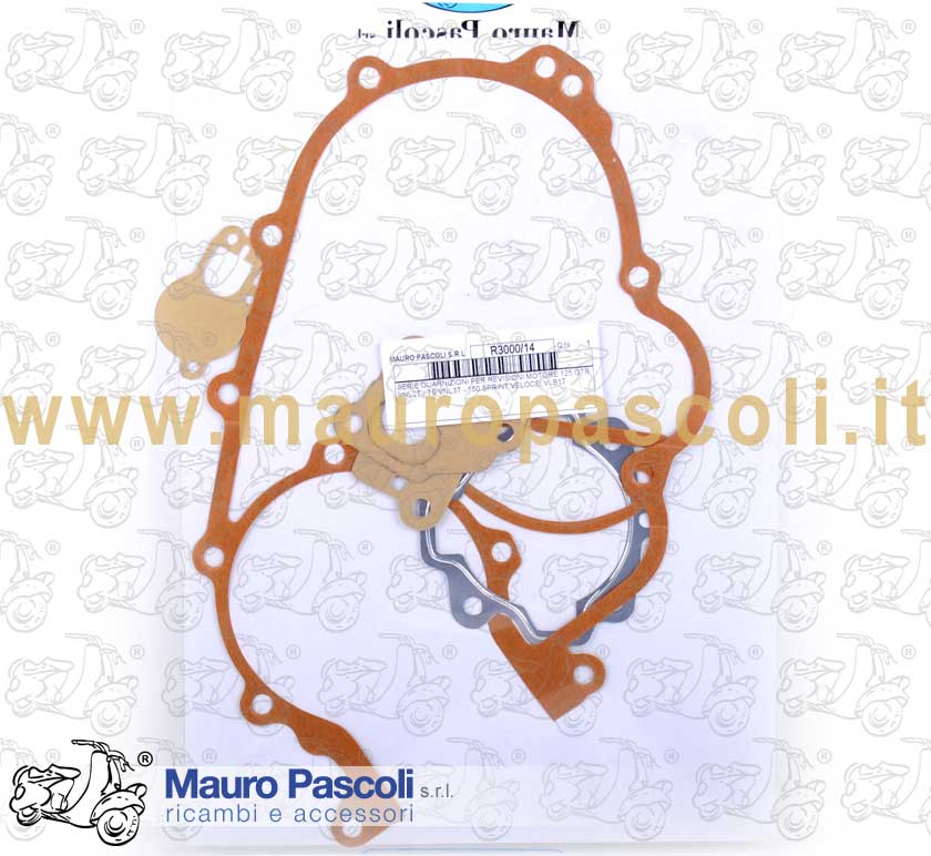 Set of gaskets for engine overhauling