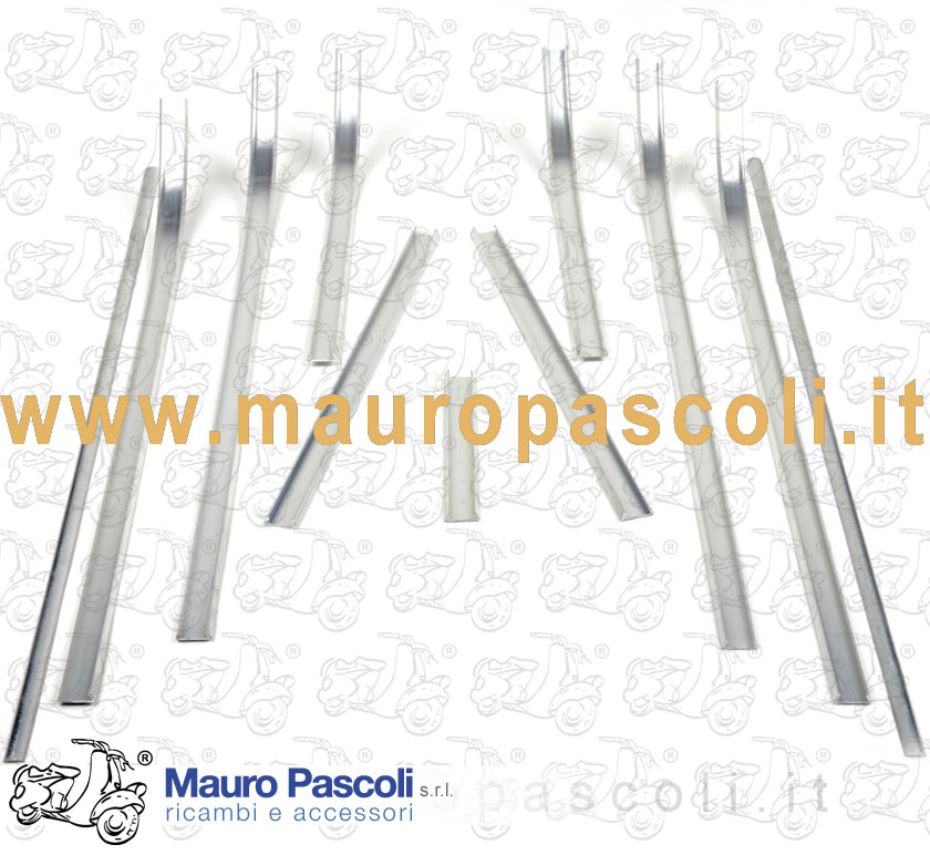 Kit 9 listelli alluminio e 2 sotto canaletta del pavimento pedana Vespa gs.