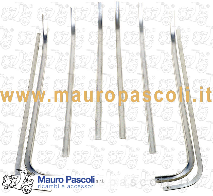 Kit 6 listelli alluminio e 2 sotto canaletta del pavimento pedana,vespa.