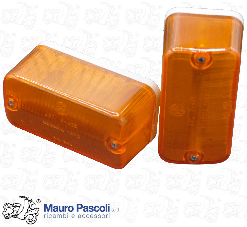 Kit 2 lampeggiatore completo,marca bosatta. lat . ant. e post,ape 50.