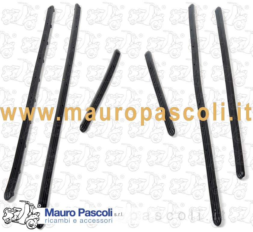 Kit 6 listelli gomma pavimento,ricambio originale m.pascoli.vespa 50 n - r.
