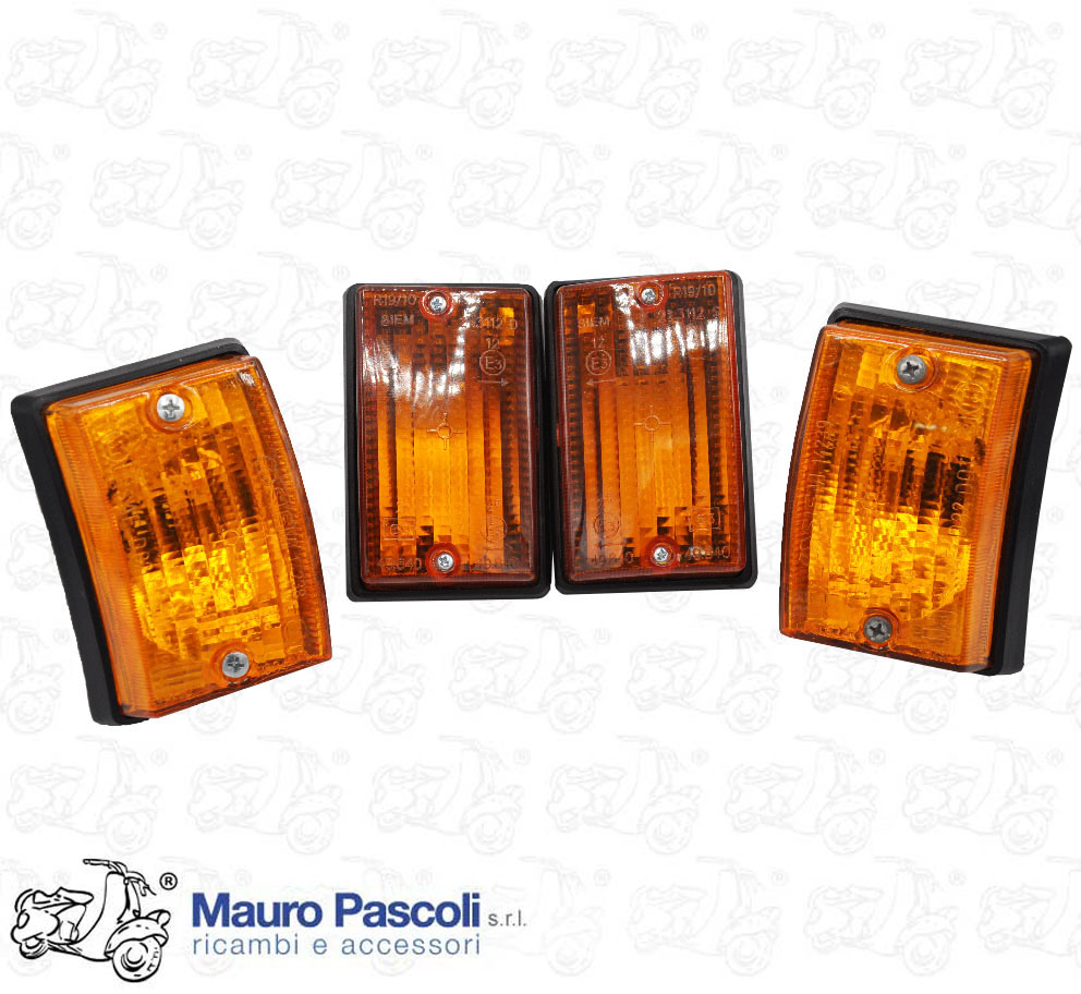 Kit 4 frecce, n 2 anteriori e n 2 posteriori, marca siem,vespa pk 50 - 80 - 125.