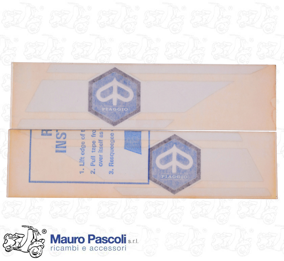 Kit 2 targhetta adesiva con scudetto,dx - sx ,sotto sella ,piaggio Boxer  2.