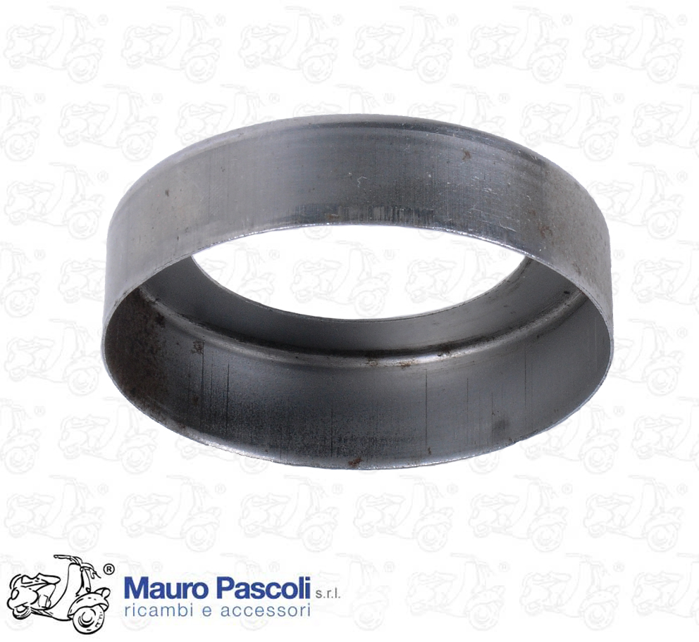 DUST LOWER THROUGH THE CHASSIS FOR STEERING ROLLS.